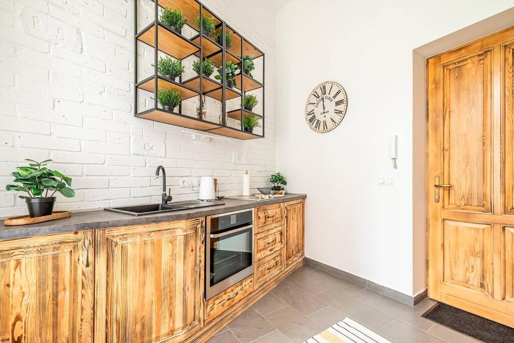 Brendon Design Apartment