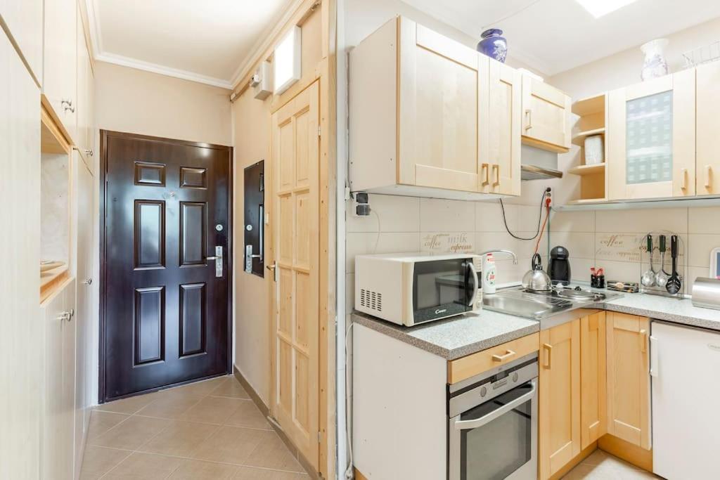 Lovely 1 Bedroom Flat - Gazdagret * Budapest