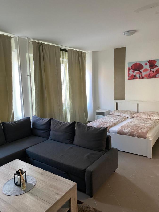 Hostel Super Szallo