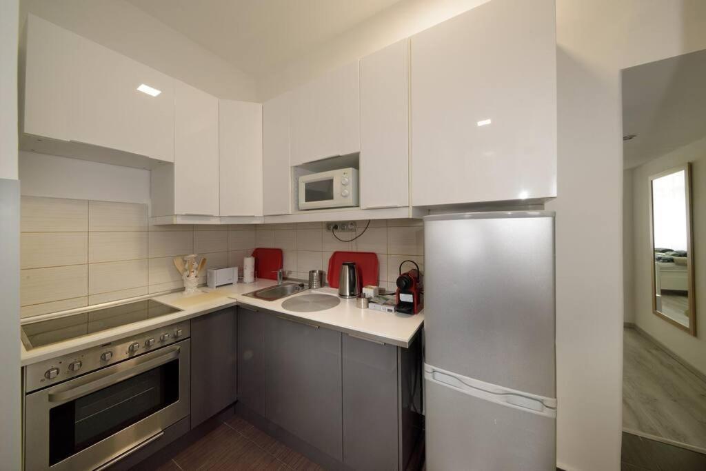 Erezd Magad Otthon Sziveben Apartment *