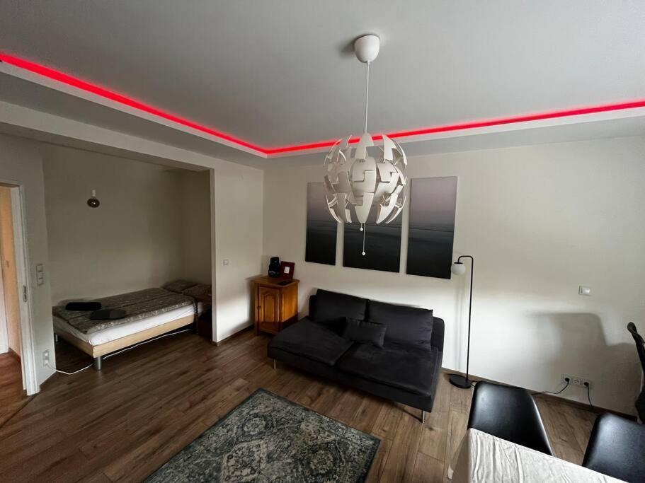 Renovated Stylish Flat At The Castle&metro *