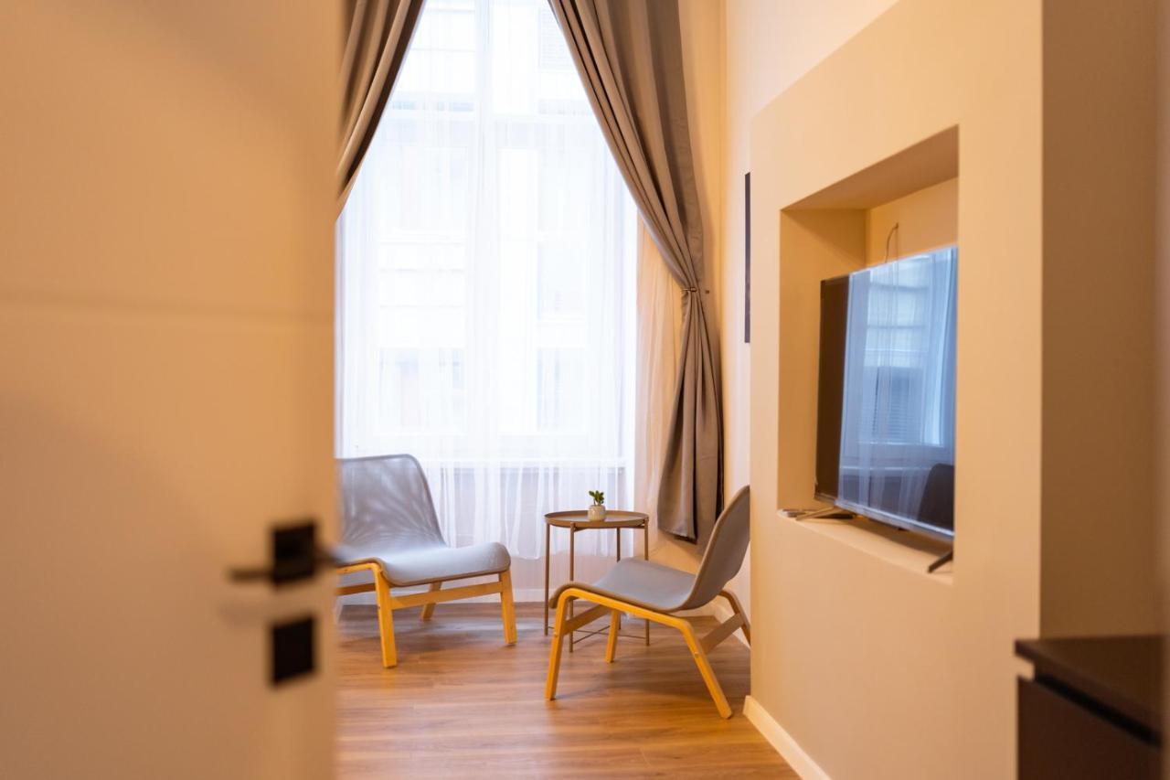 Appartamento King's Comfort - Superb Modern Style At Gozsdu Garden *