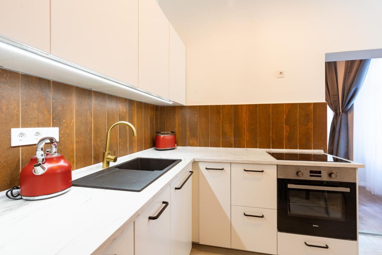 King's Comfort - Superb Modern Style At Gozsdu Garden Appartamento
