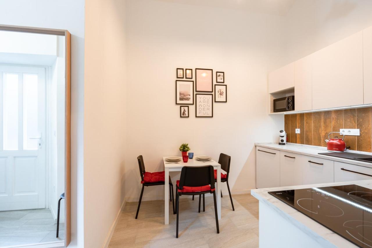 Appartamento King's Comfort - Superb Modern Style At Gozsdu Garden Budapest