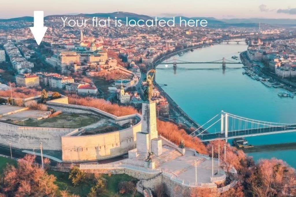 Stylish Flat W Balcony Next To The Castle & Metro Apartamento Budapest