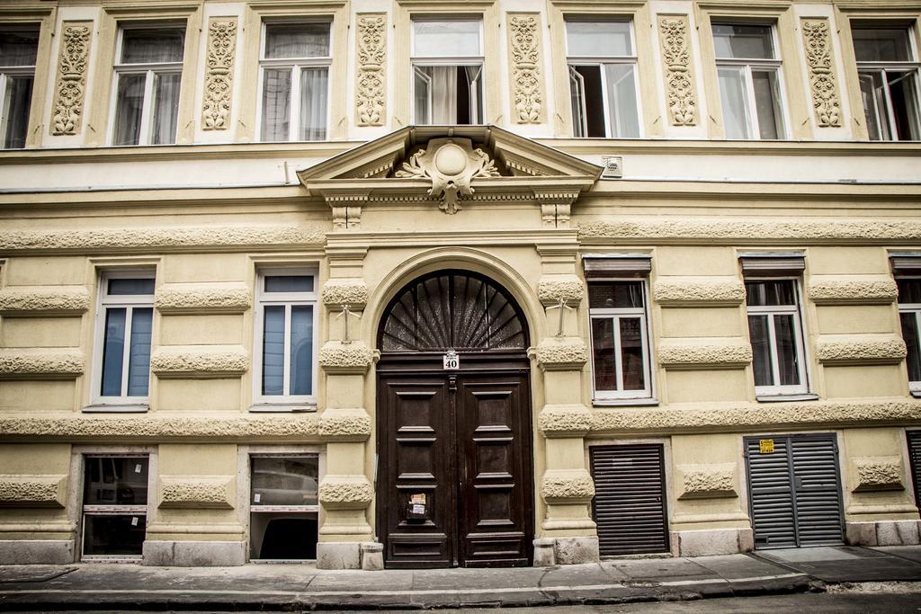 Romeo's Budapest
