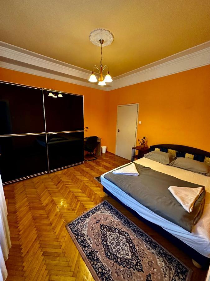 Panorama With Danube View Aparthotel *