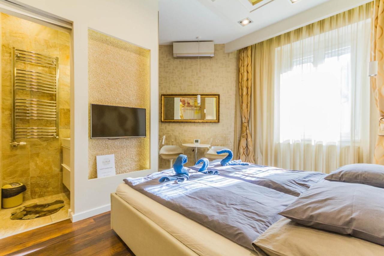 Apartment Chain Bridge Studio *