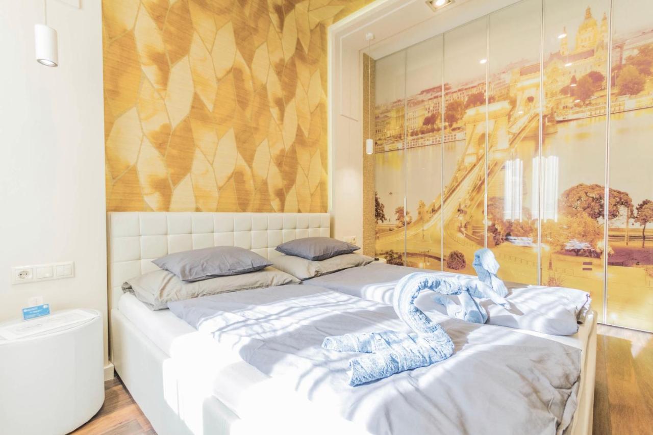 Apartment Chain Bridge Studio *