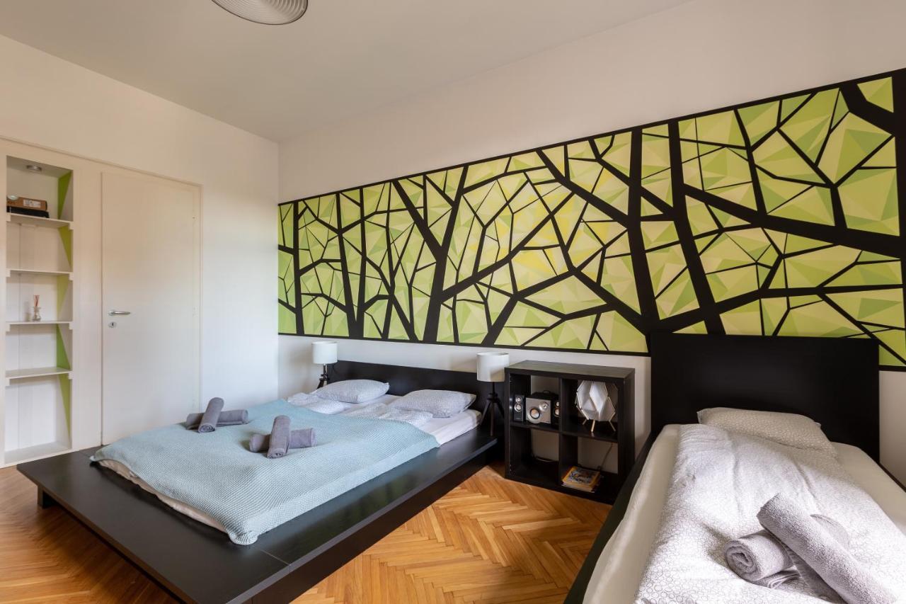 Apartmán Art Downtown Styled By A Local Designer *