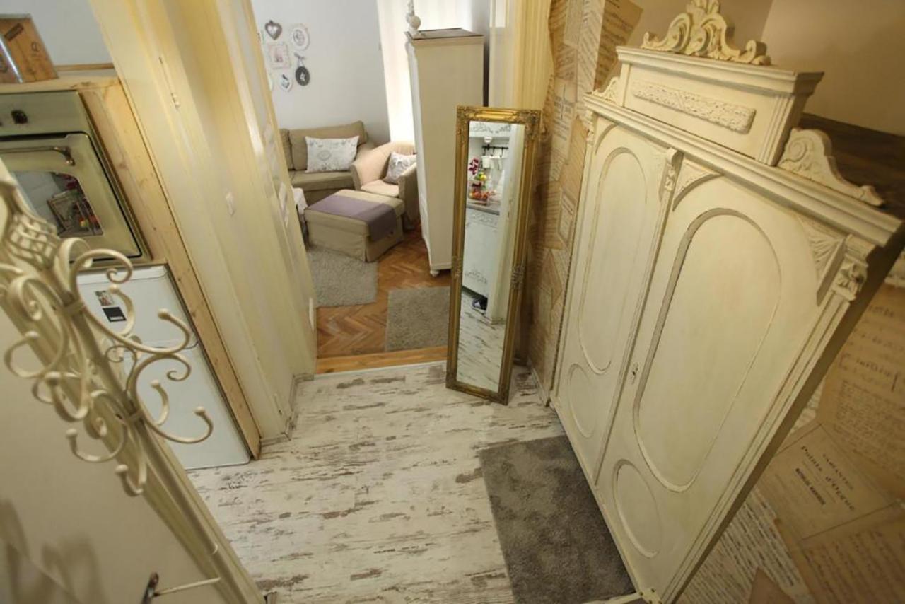 Vintage At Basilica Apartment *