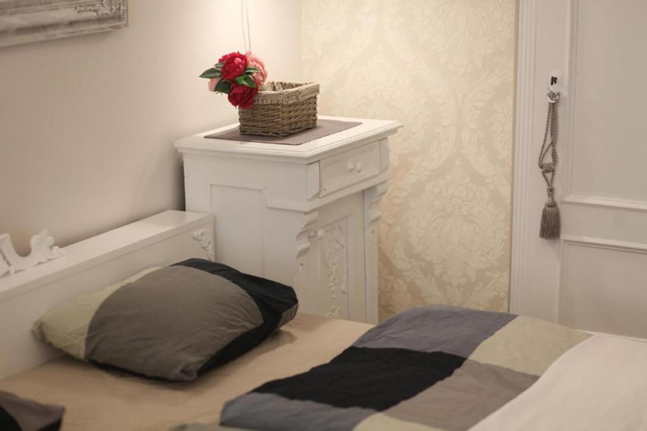 Vintage At Basilica Apartment *