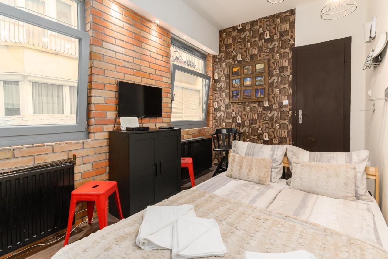 Cheerful Downtown Apartman