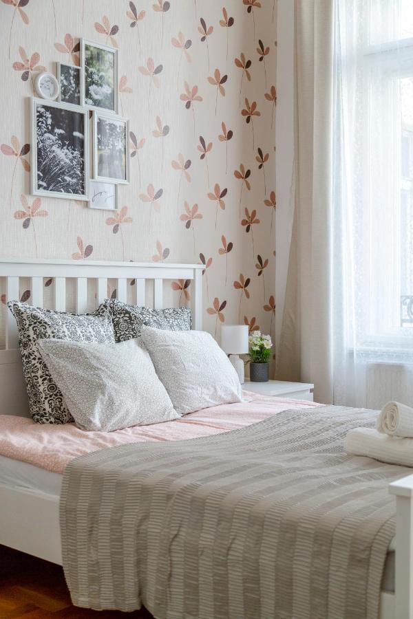 Apartment Deluxe Dream In The Center Budapest