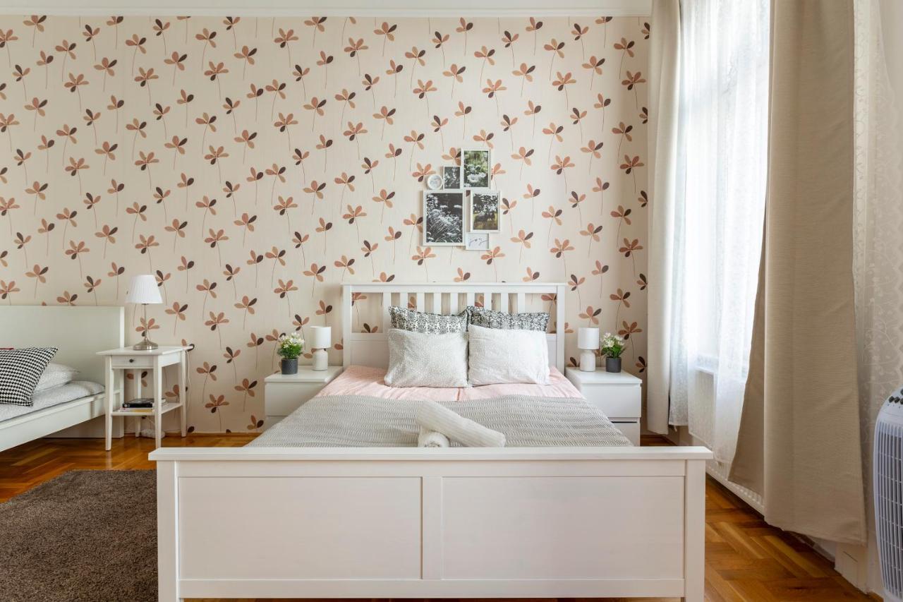 Deluxe Dream In The Center Apartment *