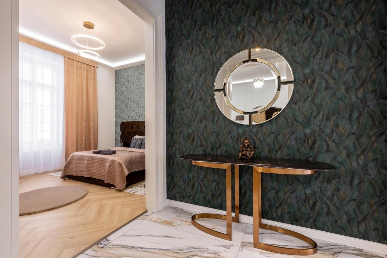 Appartement Luxurious Bajcsy Next To The Basilica