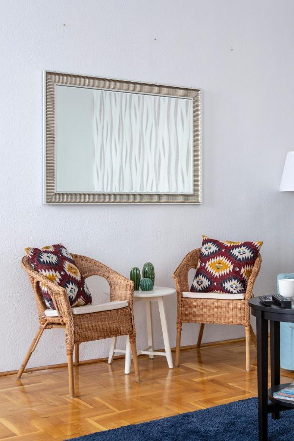 Deluxe Dream In The Center Apartment *