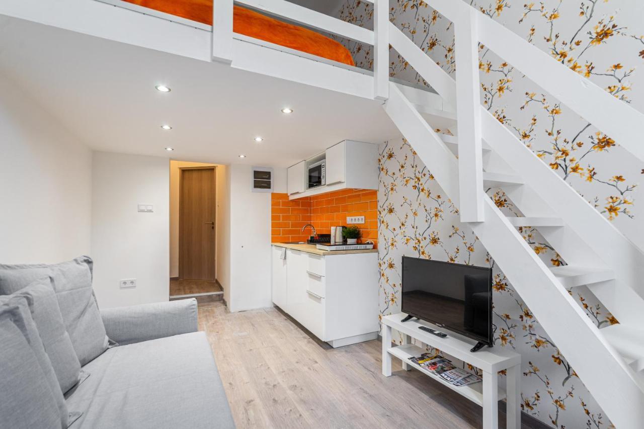 Apartment The Right Choice *