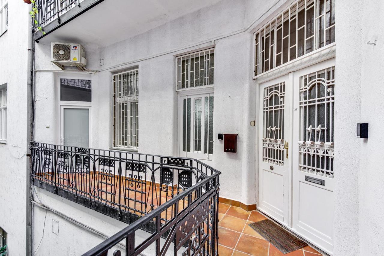 Vintage In The Jewish Quarter Apartment
