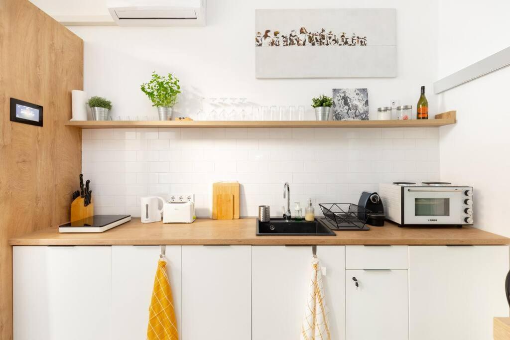 Stylish And Smart In The Center Apartamento Budapest