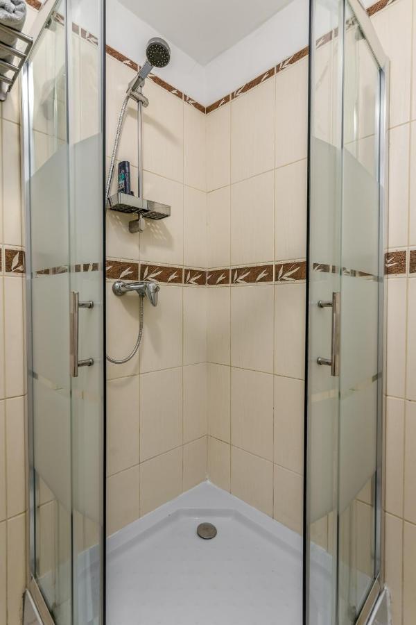Little Cola In Dohany Street With Ac Apartman Budapest