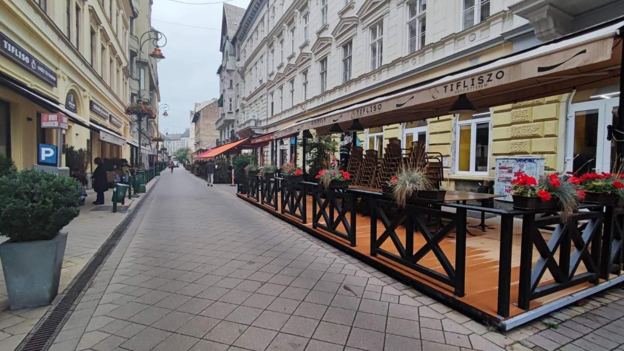 Appartement Perfect Located Flat With Gametable *