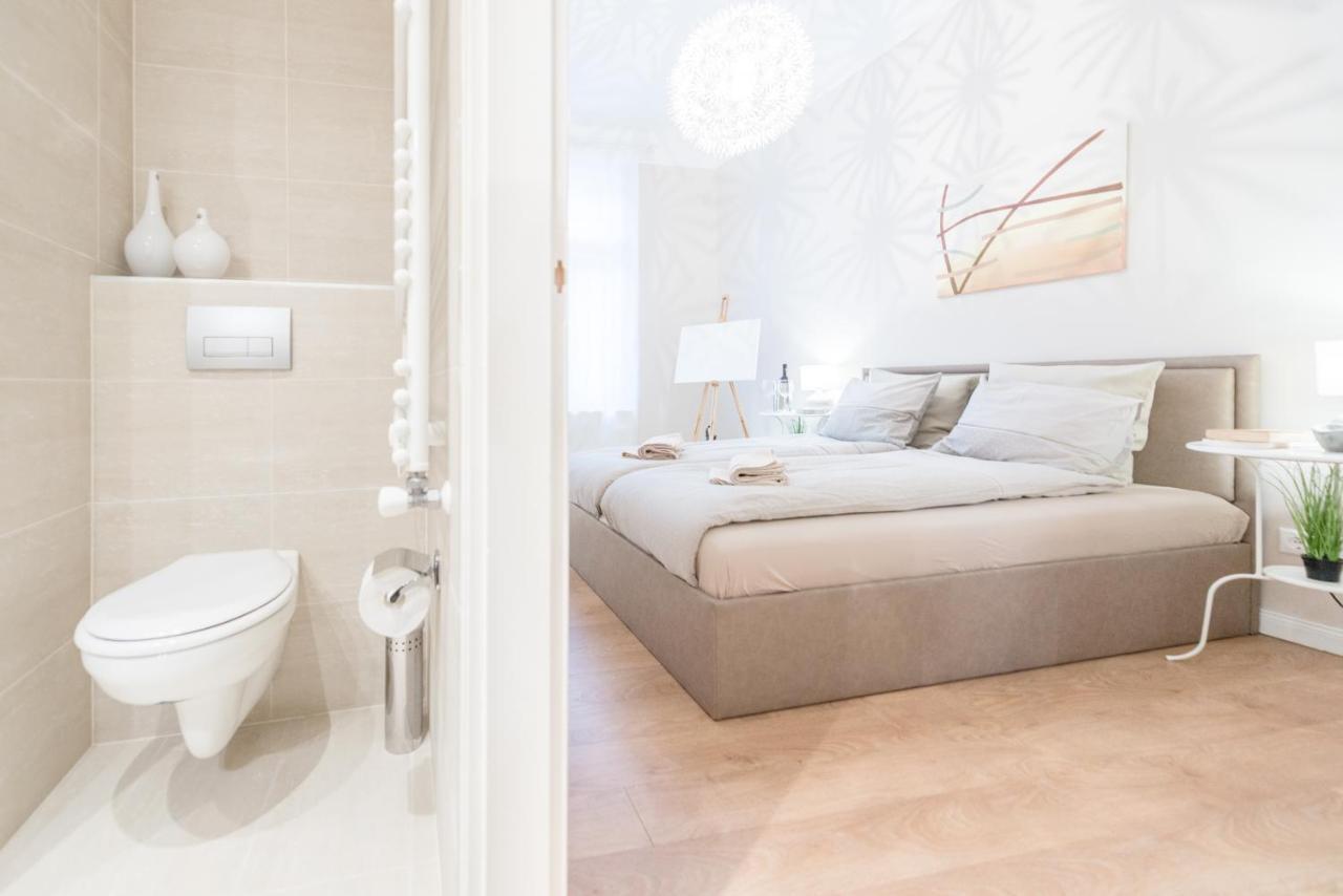 Downtown Heart 3 Bdr, 2 Bath, A/c Apartamento Budapest