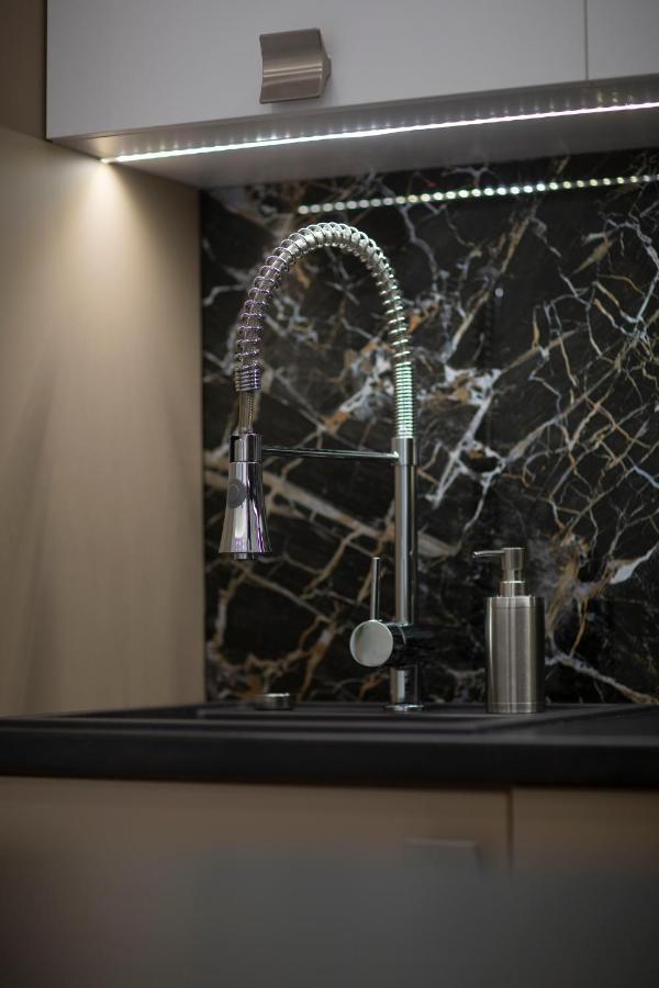 Luxurious Bajcsy Next To The Basilica Appartement Budapest