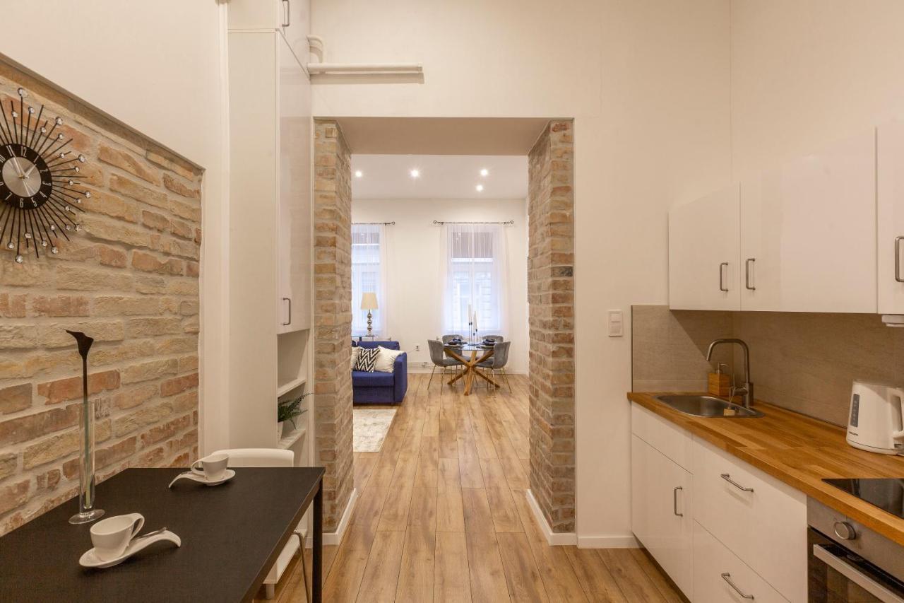 Stylish Luxury By Anna Apartment *