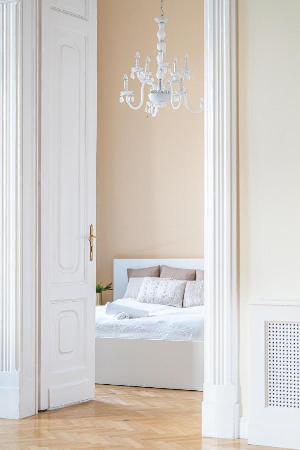 Matilda Luxury *