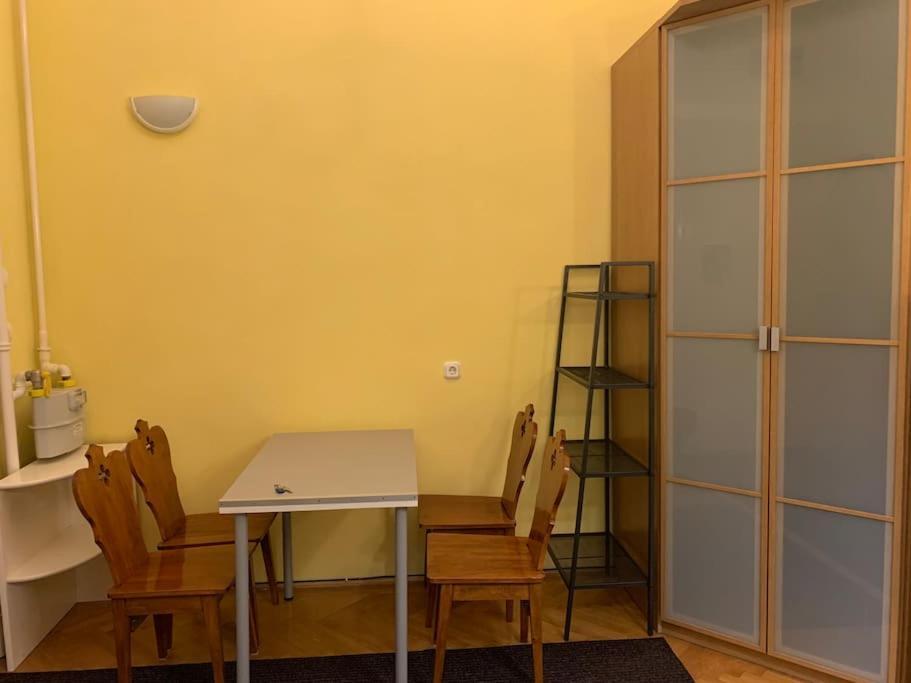 Appartement 2 Next To New York Cafe Budapest