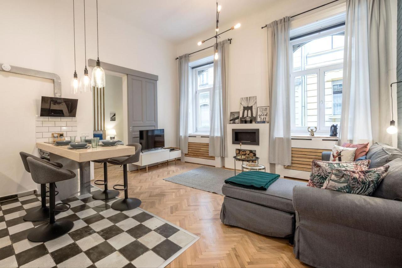 Apartment Industrial Fantasy Budapest