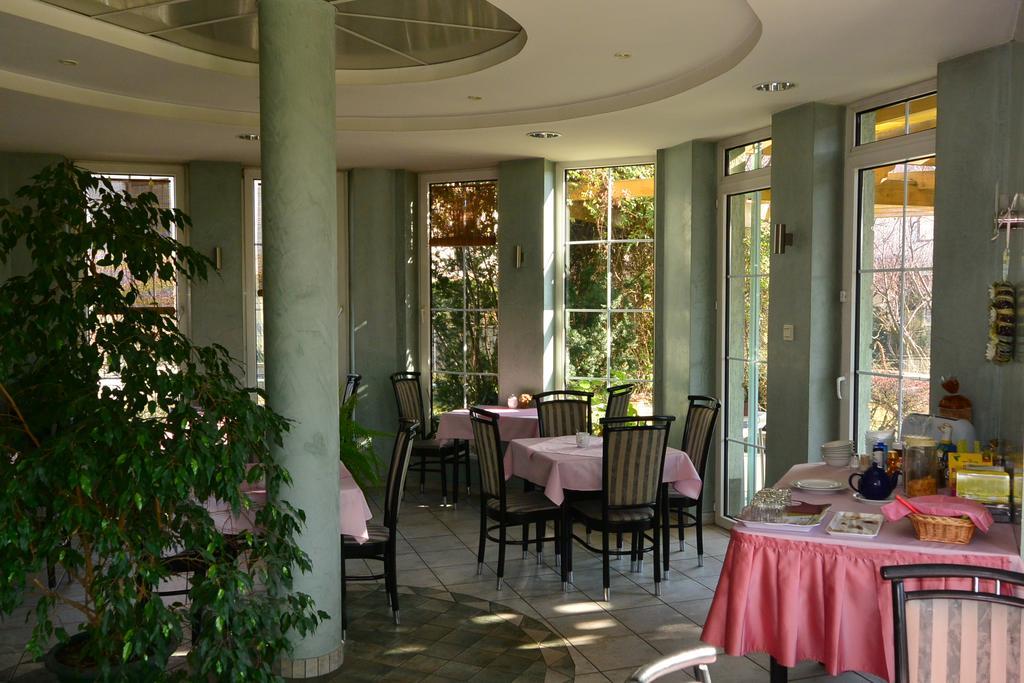 Belle Fleur Panzio Bed & Breakfast