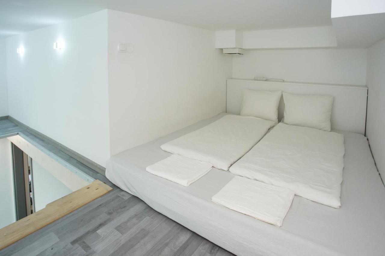 Aradi Apartment