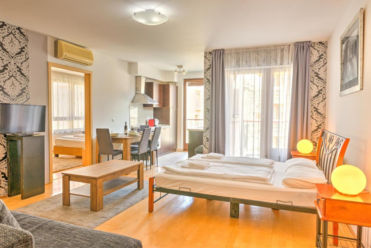 Center Apartamento *