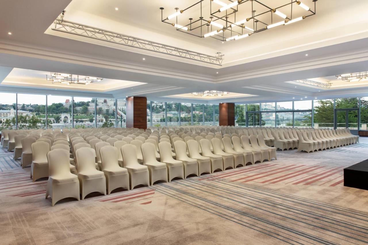 Marriott Szálloda 5*