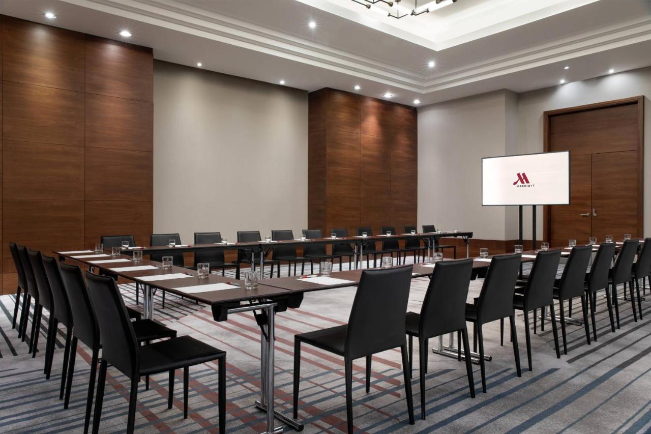 Marriott Hotel 5*