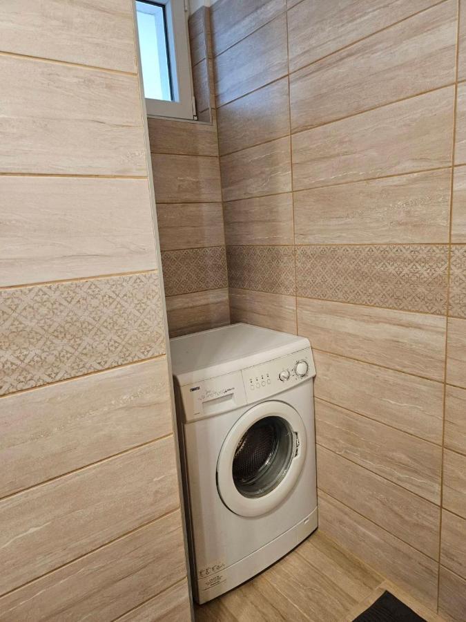 N&z Apartman Close To The Downtown *