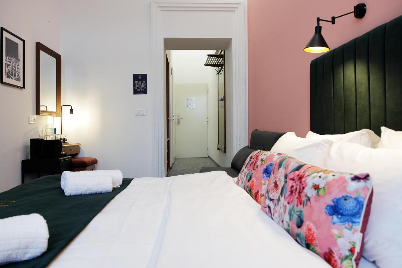 Giselle Vintage Doubles - Adults Only Hotell *
