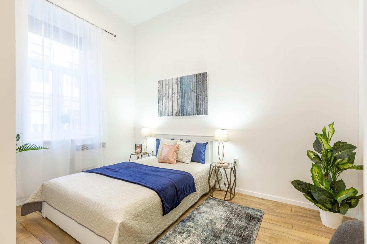 Stylish Luxury By Anna Apartment *