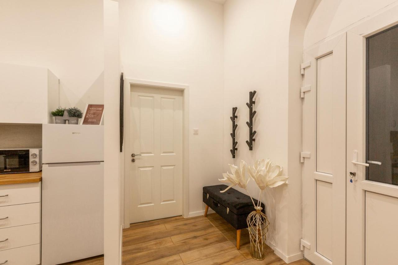 Apartment Stylish Luxury By Anna *