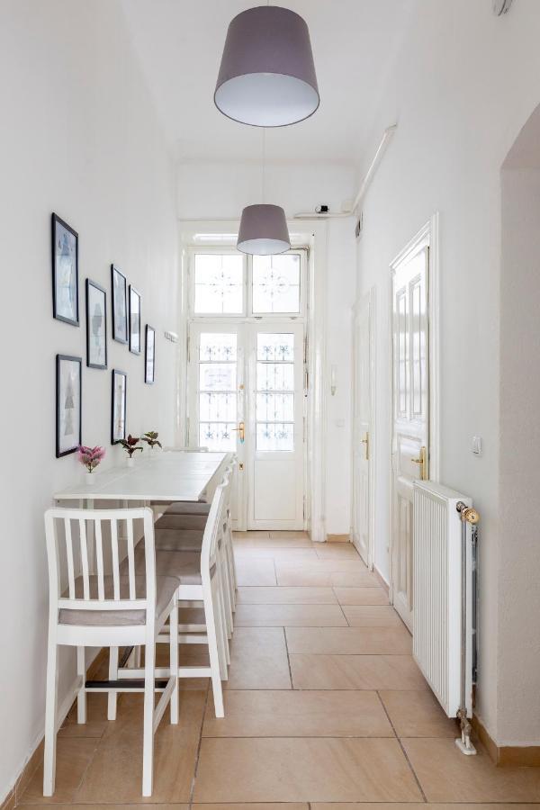 Apartment Deluxe Cozy In The Heart Of