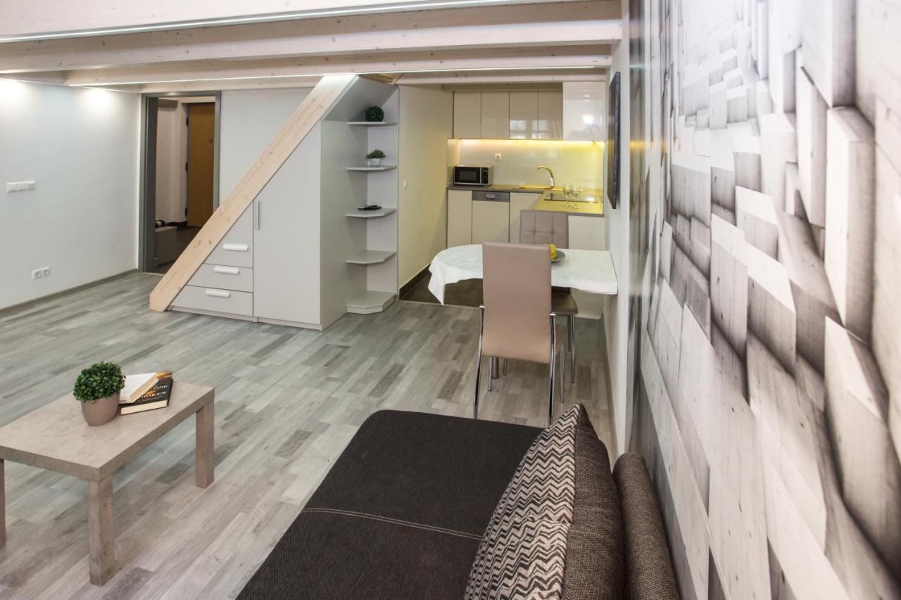 Aradi Budapest