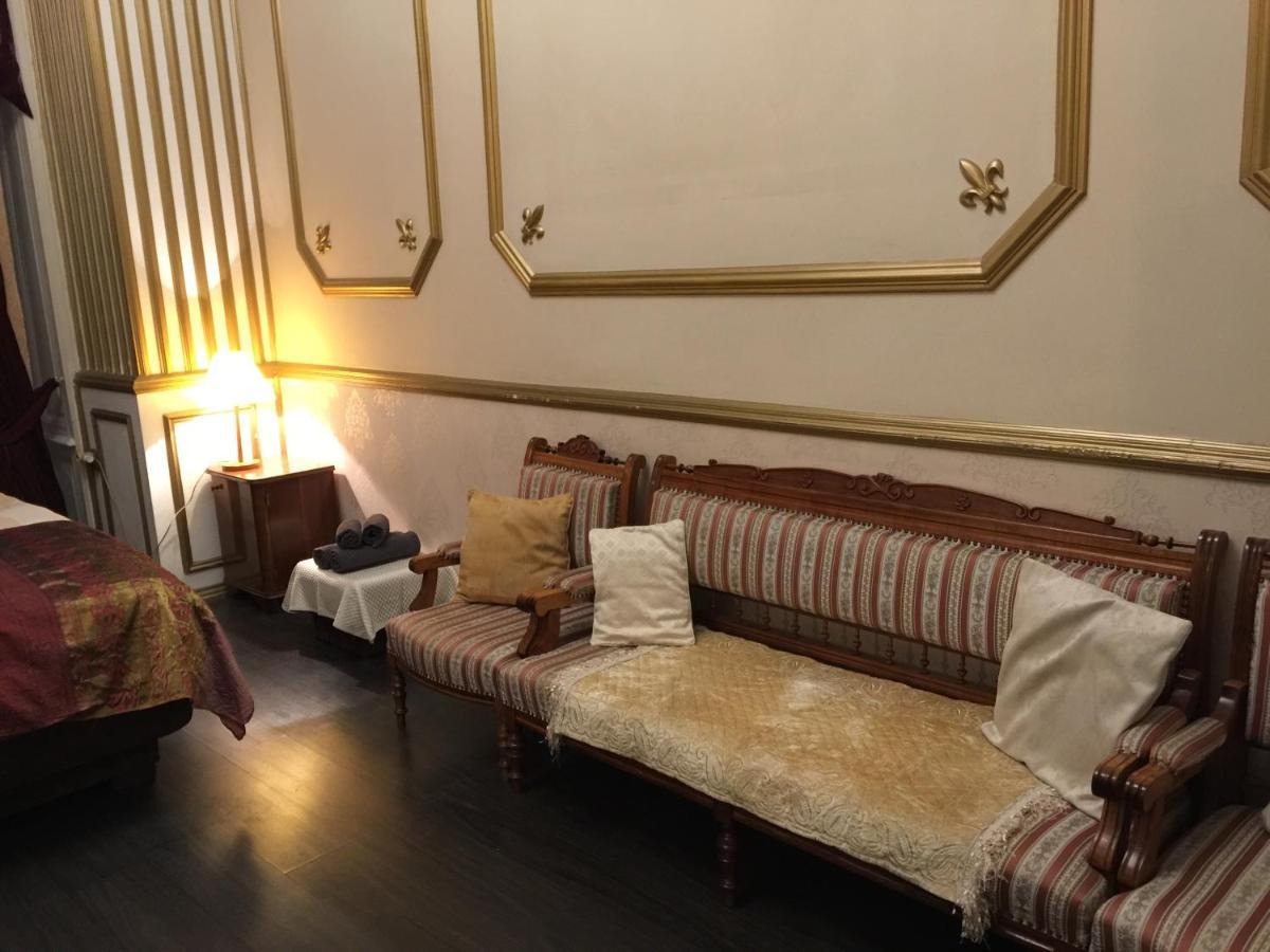 Secession Luxury Apartment Budapest