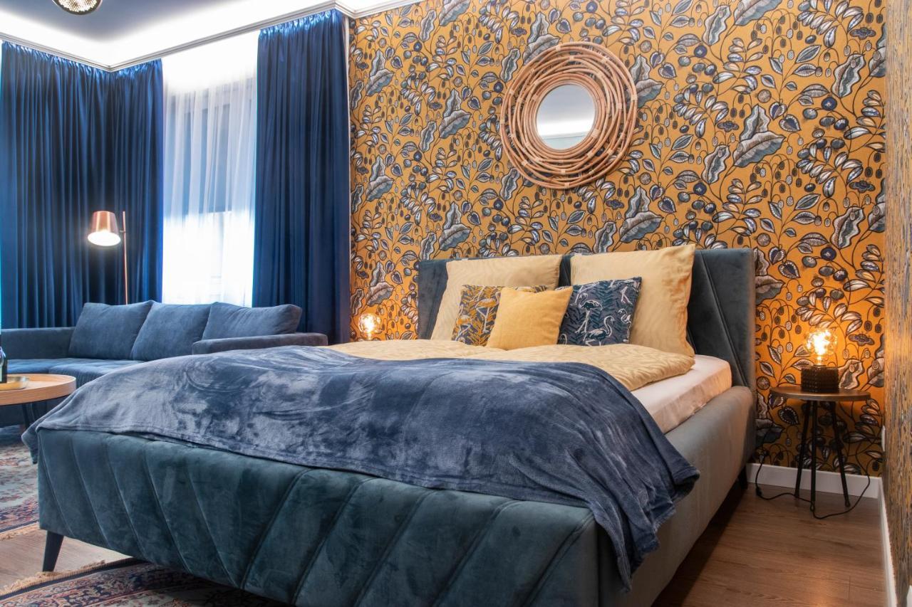 Grand Corvin Apartamento