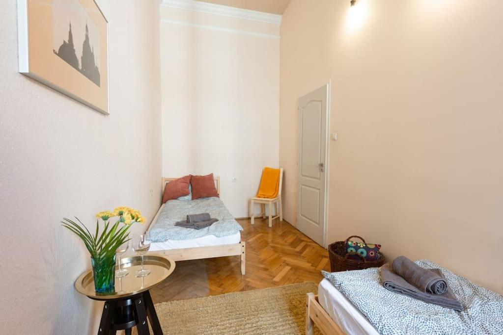 Free Parking Chain Bridge 4ppl, 2bdrm, Wifi, Smart Tv, Ac Lejlighed Budapest