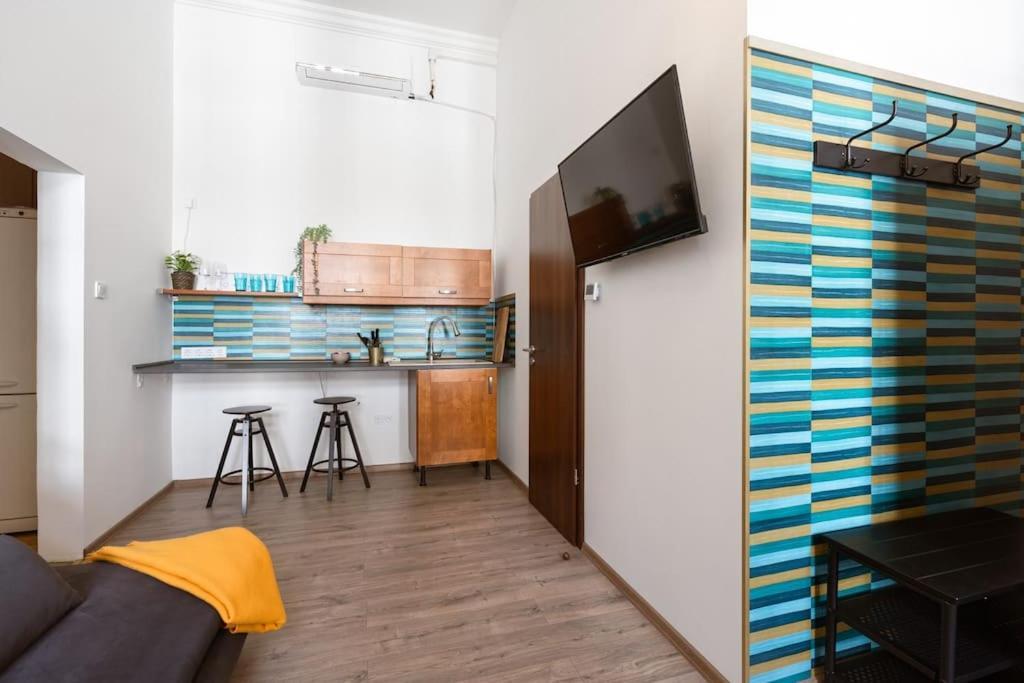 Lejlighed Free Parking Chain Bridge 4ppl, 2bdrm, Wifi, Smart Tv, Ac *