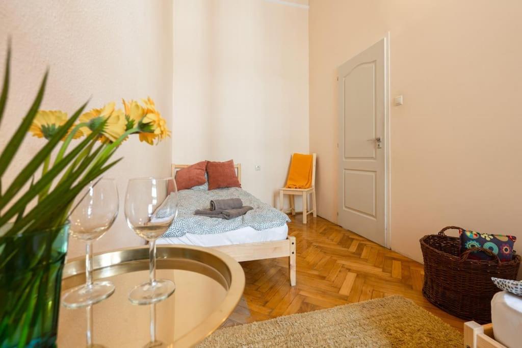 Free Parking Chain Bridge 4ppl, 2bdrm, Wifi, Smart Tv, Ac Lejlighed Budapest
