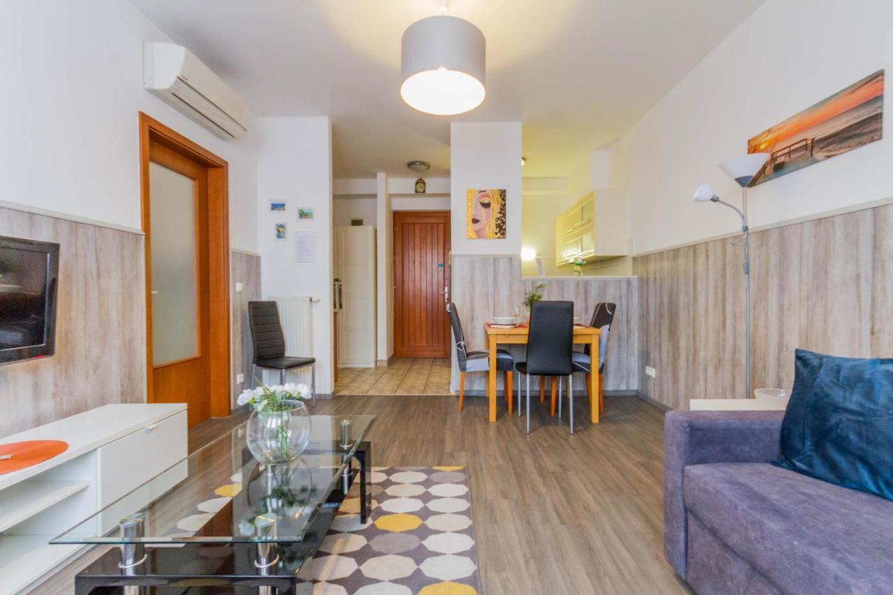 Lovag Charming In The Center-ac Apartment *