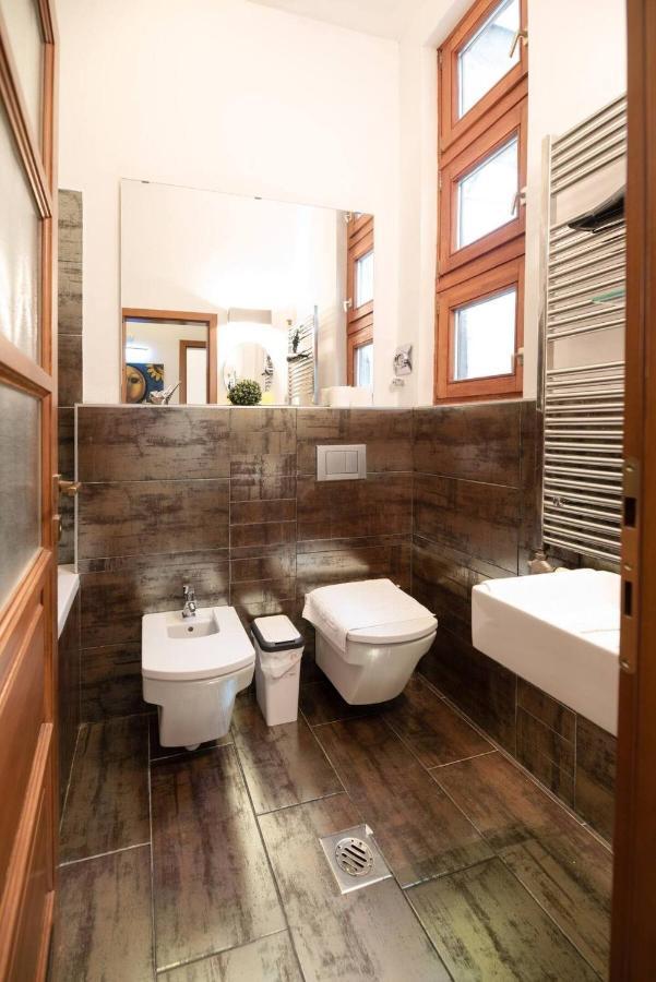 Aparment At The Doorstep Of Vaci Street Apartment *